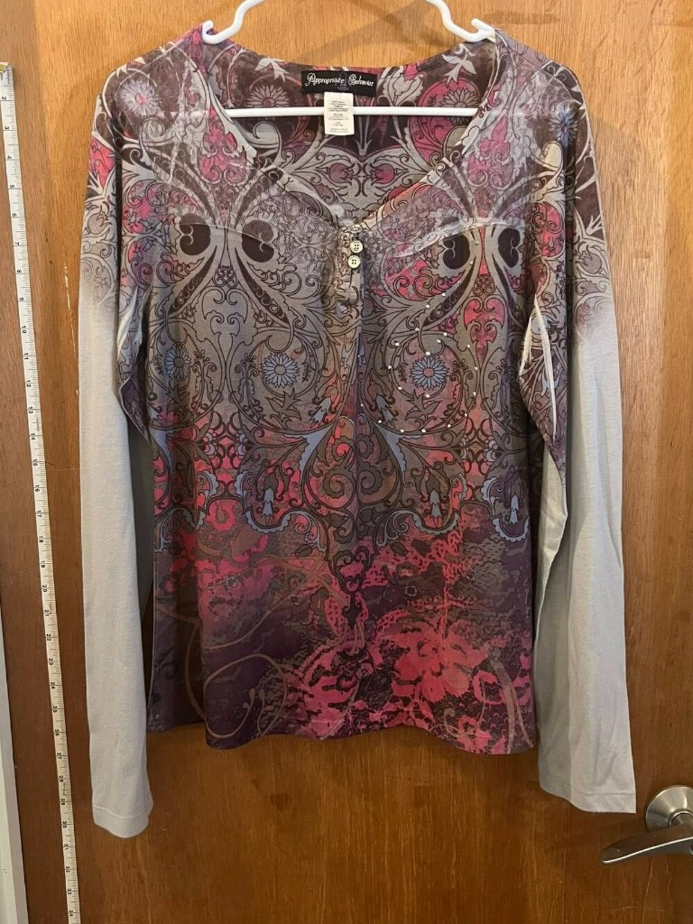 Size L(12/14) - Appropriate Behavior - Multi-Colored Long Sleeve Knit Pullover w